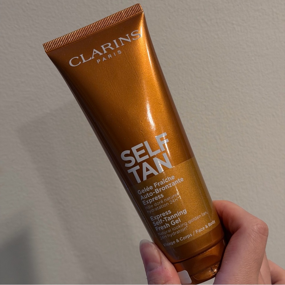 NWT. CLARINS Self-Tanning Gel Face + Body Tanner